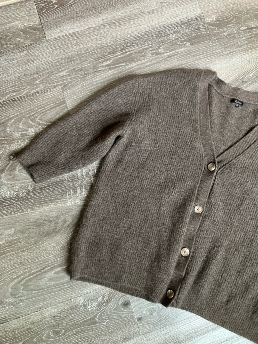 Quince Mongolian Cashmere Oversized Boyfriend Cardigan Sweater - Picture 7 of 12